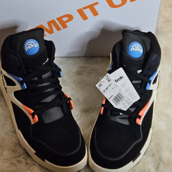 REEBOK PUMP OMNI ZONE II SNEAKER - Picture 3 of 7